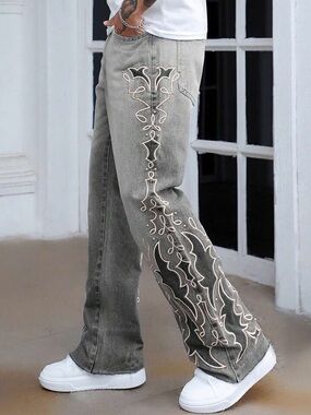 ROMWE Street Life Casual Men’s Embroidered Patch Rivet Decorated Denim Jeans